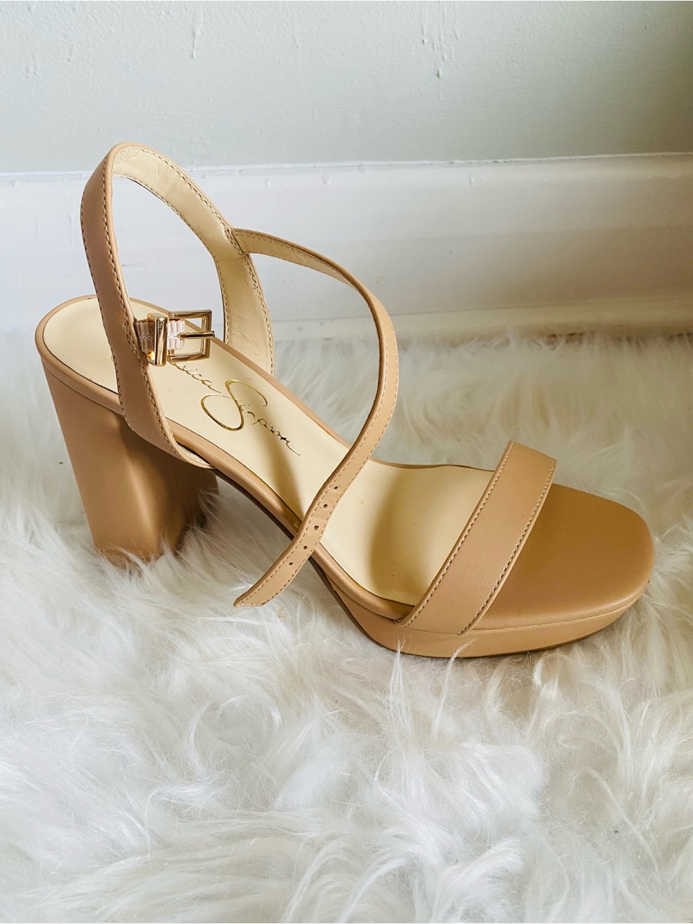 Jessica Simpson Nude Platform Block Heel Sandal. Never Worn